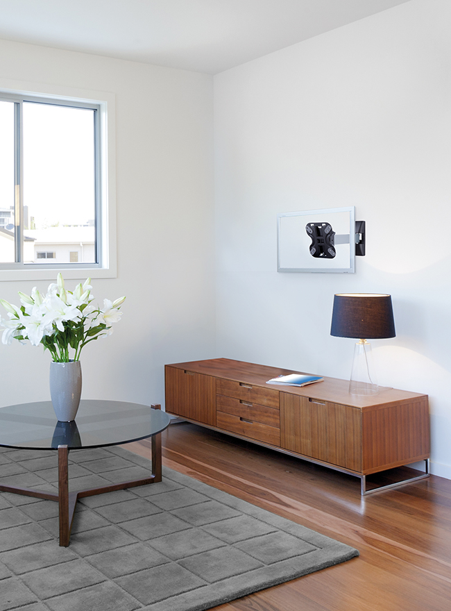 LN2SA100 Lifestyle 1