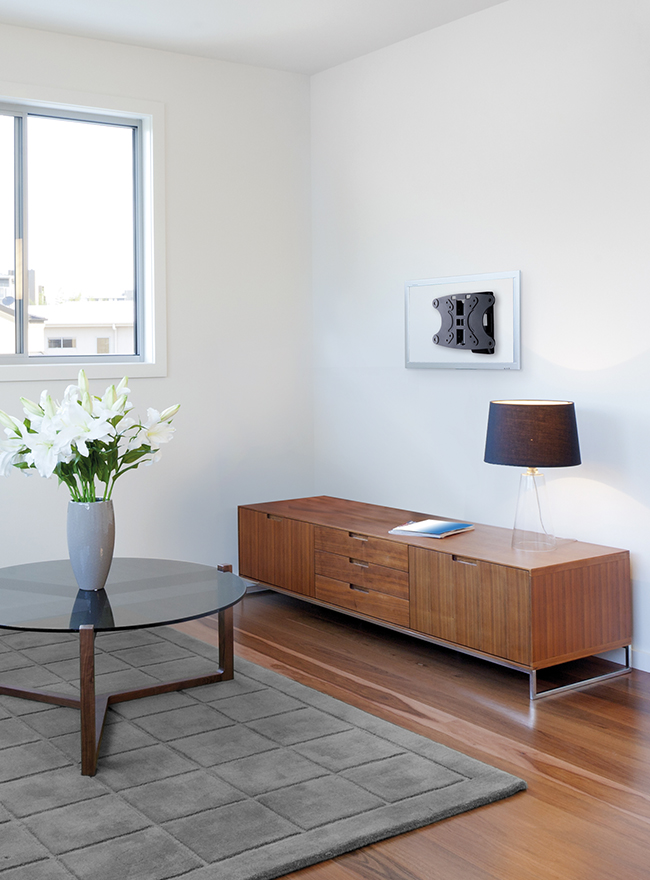 LN2ST120 Lifestyle 1